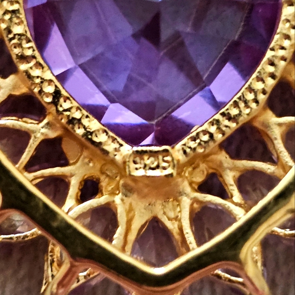 Pendant - Picture 3 of 3